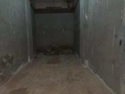 محل في شارع داخلي 