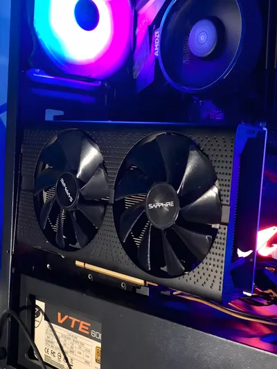 كارت شاشه RX 570 حراره 77 اقل من سعر السوق ب 500ج❄️✨
