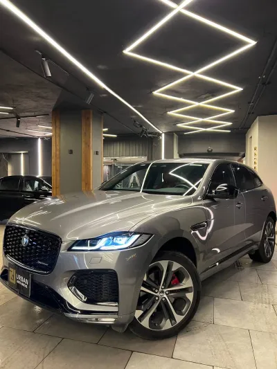 Jaguar F-Pace 2024