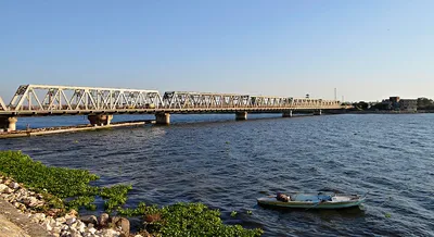 منزل على النيل مباشرة.