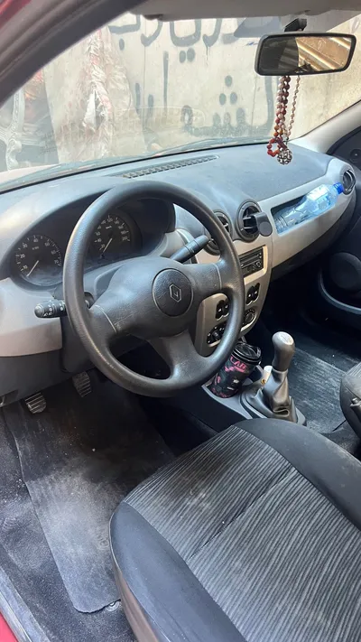 Renault Logan 2010