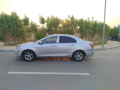 جيلي امجراند 2015