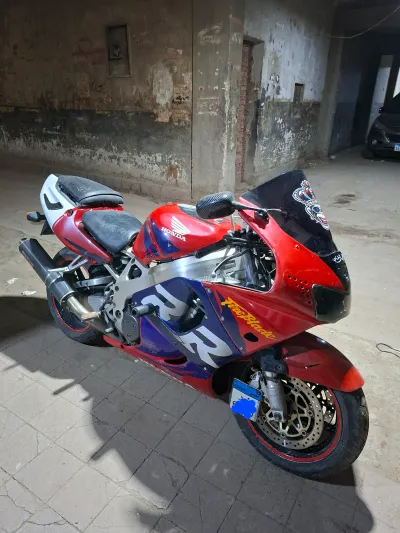 Honda 919 1998