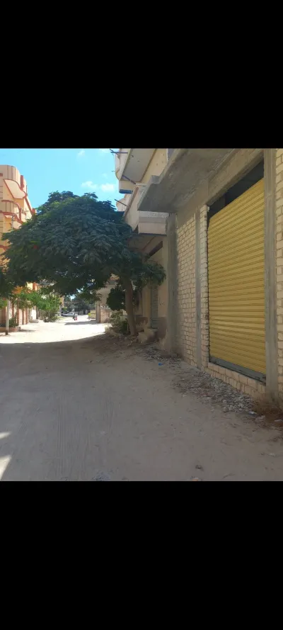 باب ايطالى محمل ٢ متى و٢ متر ونصف