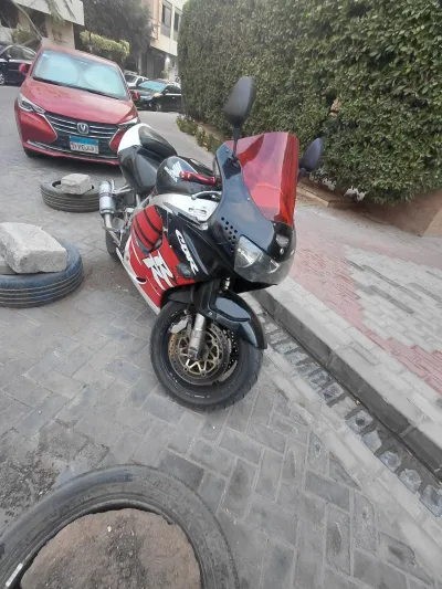 Honda 919 1999