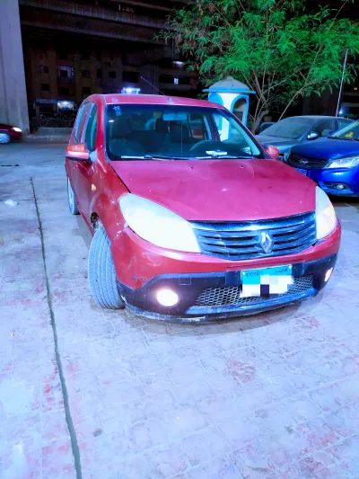 Renault Sandero 2012