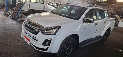 ايسوزو ٢٠١٩ جميع الكماليات شد جديد