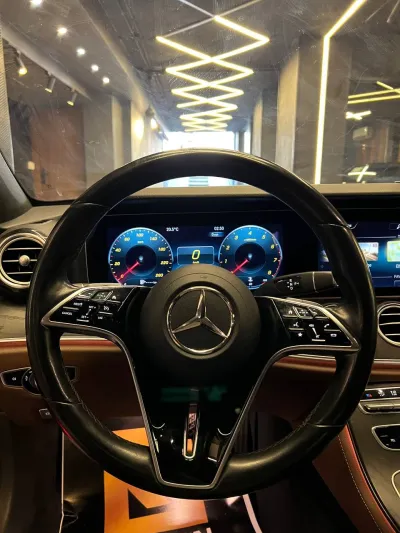 مرسيدس بنز الفئه e 2021