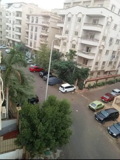 Apartment for sale in El Banafseg