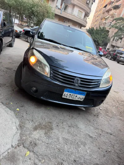 Renault Sandero 2012