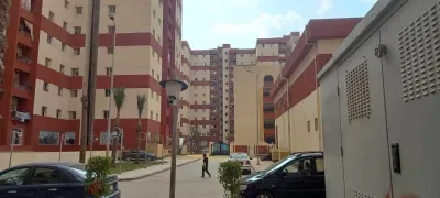 محل للبيع 
