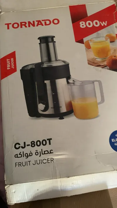 عصارة فواكه جديدة لم تستخدم نهائي بالكرتونة 