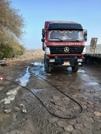 تريله ١٠ عجل موديل ٨٦