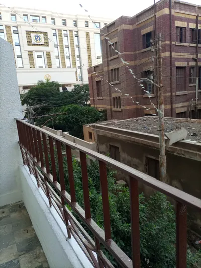محل ٥٠م للايجار أمام مديرية الامن خلف بنك مصر