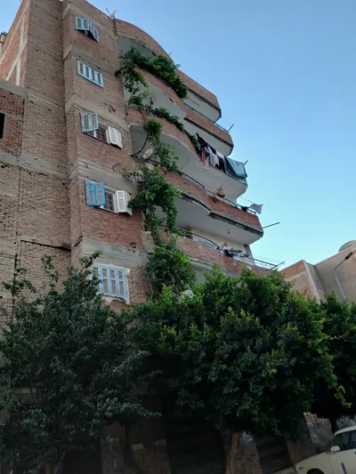 شقه للبيع في المحطه الجديده 
