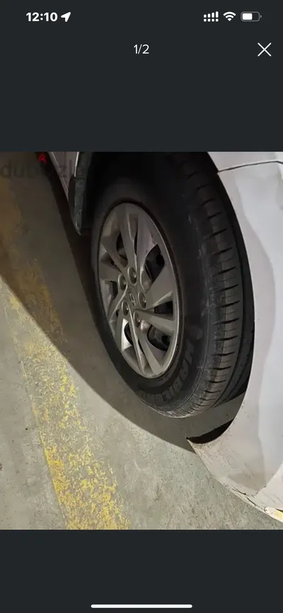 جنوط حديد مع طاسات وكاوتش مقاس ١٥