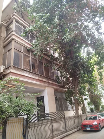 عقار كامل للبيع في الزمالك