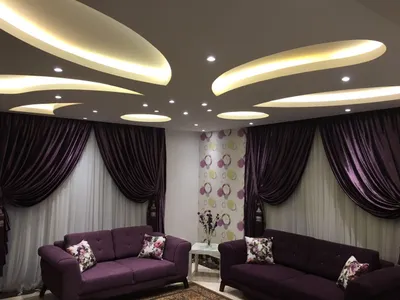 شقه البيع 240م فى مصر الجديده ( شارع النزهه الرئيسي السبع عمارات ) 