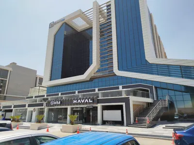 Showrooms استلام فوري وبسعر لقطة في قلب تجمع