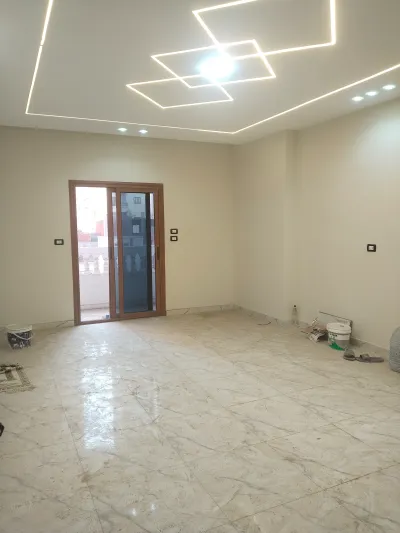 شقة للبيع بالمنصورة حى الجامعة الزعفران