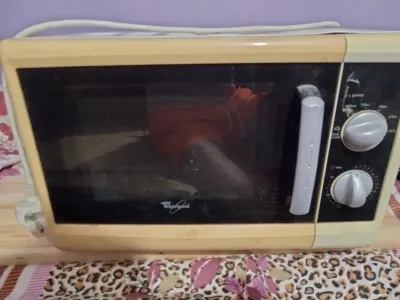 ميكرويف وارد الخارج ماركهwhirlpool