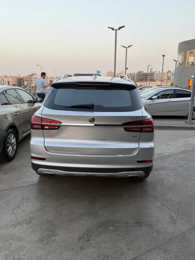 MG MG RX5 2019