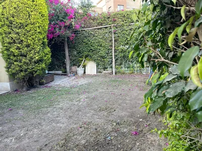 Duplex for sale in Beverly Hills