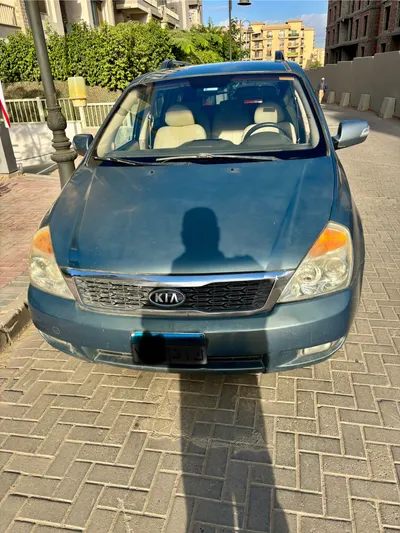 Kia Carnival 2008