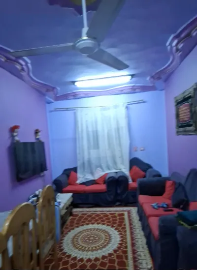 للبيع شقة بجوار موقف النزلة 