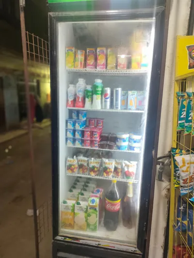 ثلاجة عرض واحد باب