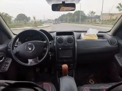 رينو داستر 2015