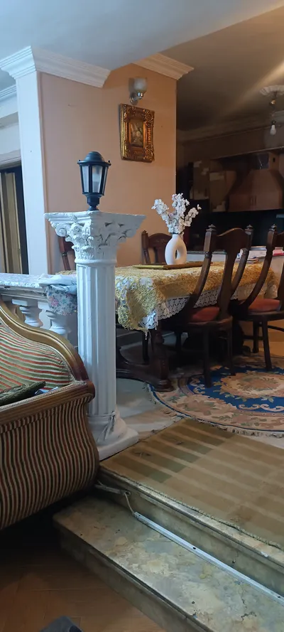Apartment for sale in Gesr Al Suez