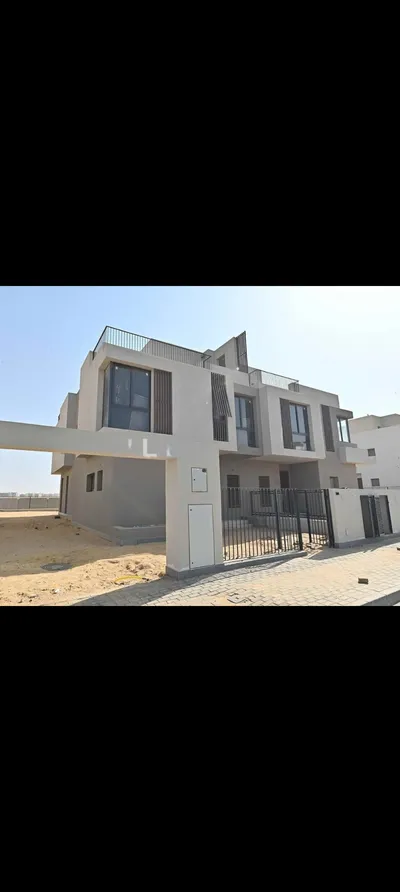 Twin House for sale in New Heliopolis