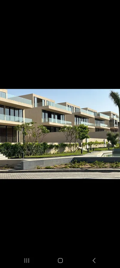 Twin House for sale in Lake View