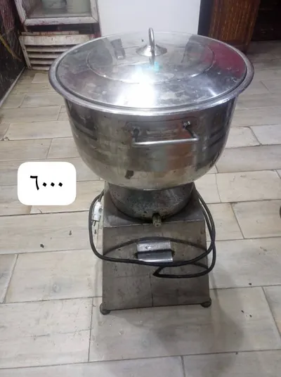 معدات للبيع