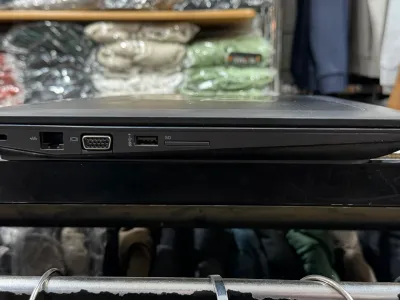 لاب توب hp حالة ممتازة للبيع