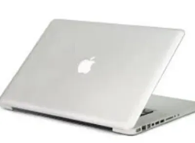 لاب توب ماكنتوش اي 7