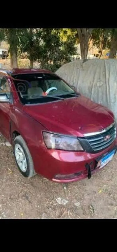 جيلي امجراند 2015