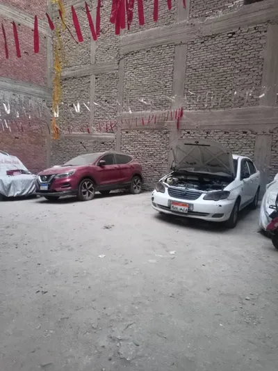 ارض سكنيه مرخصه ف ارقي مكان ف شبرا الخيمه 