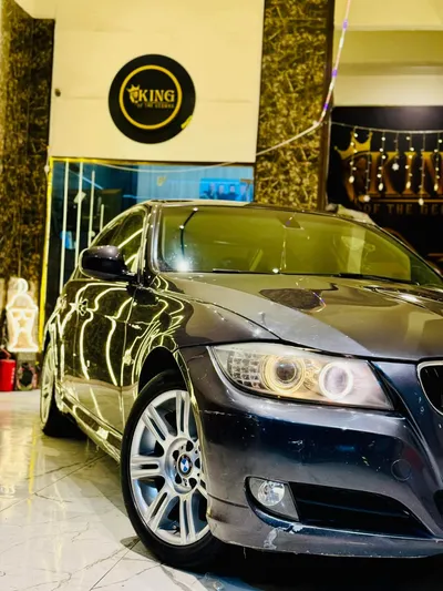 بي ام دبليو الفئة الثامنة 2011