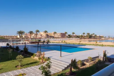 Scandic Resort | غرفة وصالة | 30% مقدم | استلام فوري