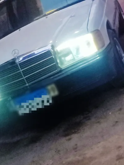 مرسيدس بنز الفئه e 1988