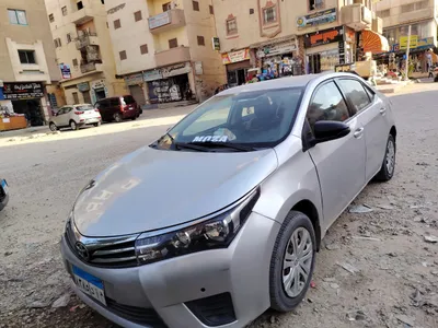 تويوتا كورولا 2015