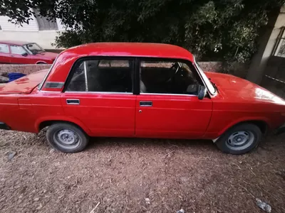 لادا 2105 1984