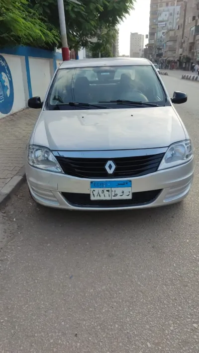 رينو لوجان 2010