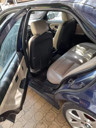 بي ام دبليو X3 1995
