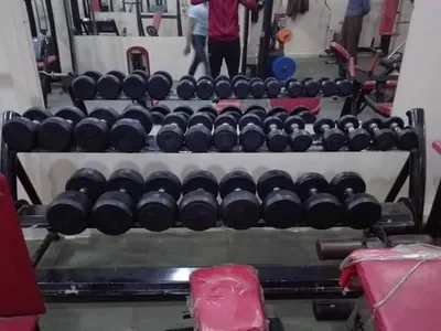 بيع جيم كامل للعبة كمال الأجسام 