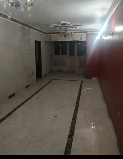 شقه للبيع 