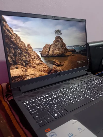 Dell G 15 