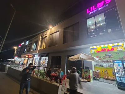 محل تجاري للبيع 35 متر في اقوي المولات التجاريه the market